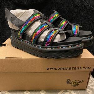 Dr Martens Yelena Sandals